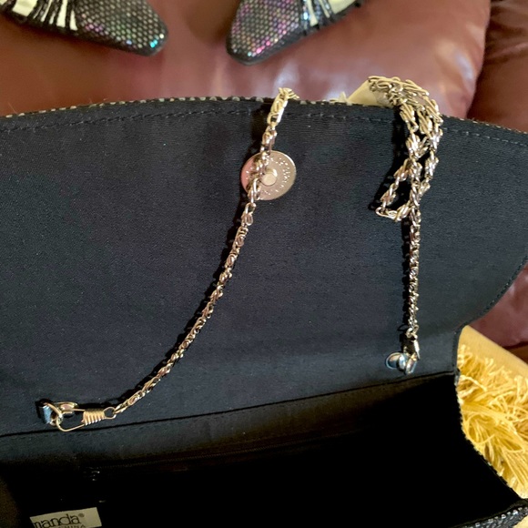 Amanda Size 9M Shoes with matching hand bag set. - Picture 4 of 7